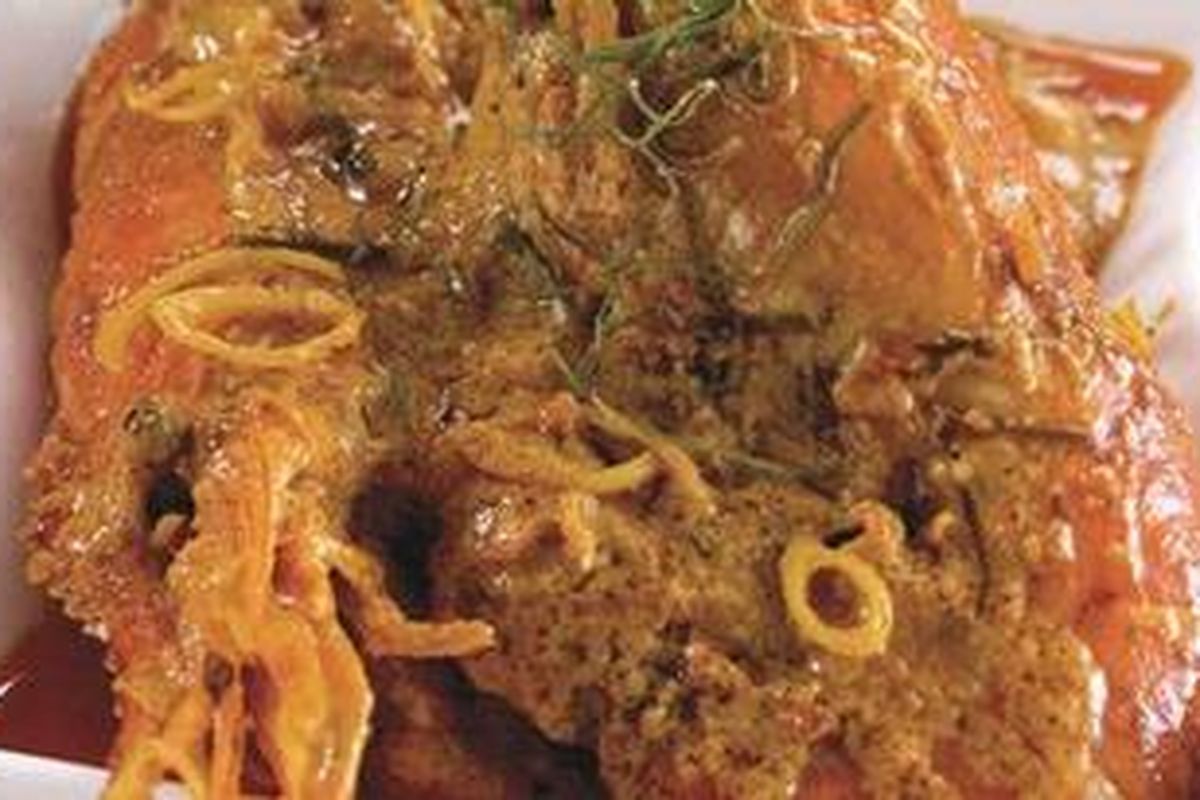 Rendang Udang Galah karya Chef Wan, koki selebriti asal Malaysia yang dihidangkan selama bulan Ramadhan 2012 di The Dharmawangsa Hotel Jakarta.