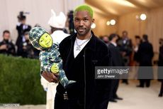 Lirik dan Chord Lagu Lovecrimes dari Frank Ocean