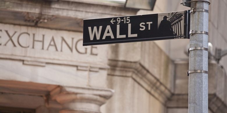 Update, Wall Street Akhir Pekan Ditutup Merah, Saham Amazon Jatuh 14 Persen