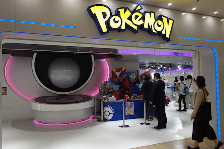 Salah satu Megastore Pokemon Center di Jepang                           
