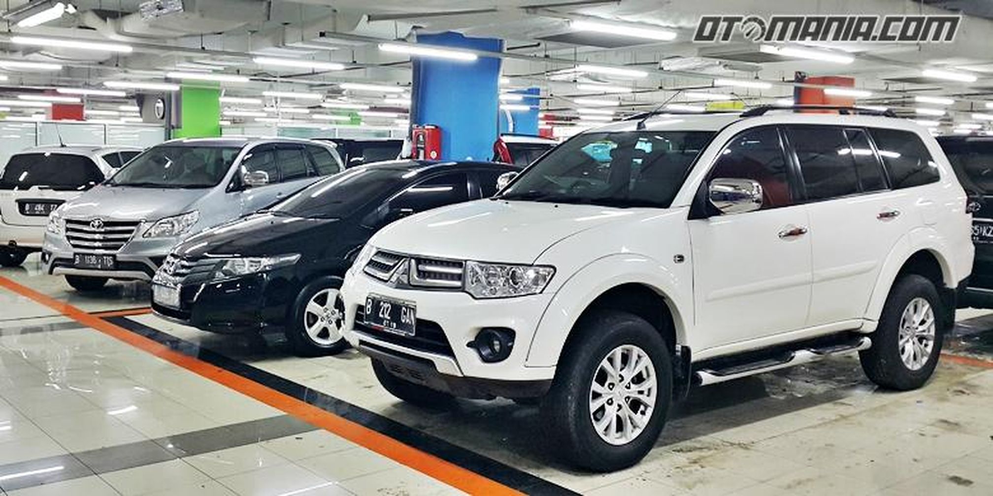 1020+ Gambar Mobil Pajero Kartun HD Terbaik