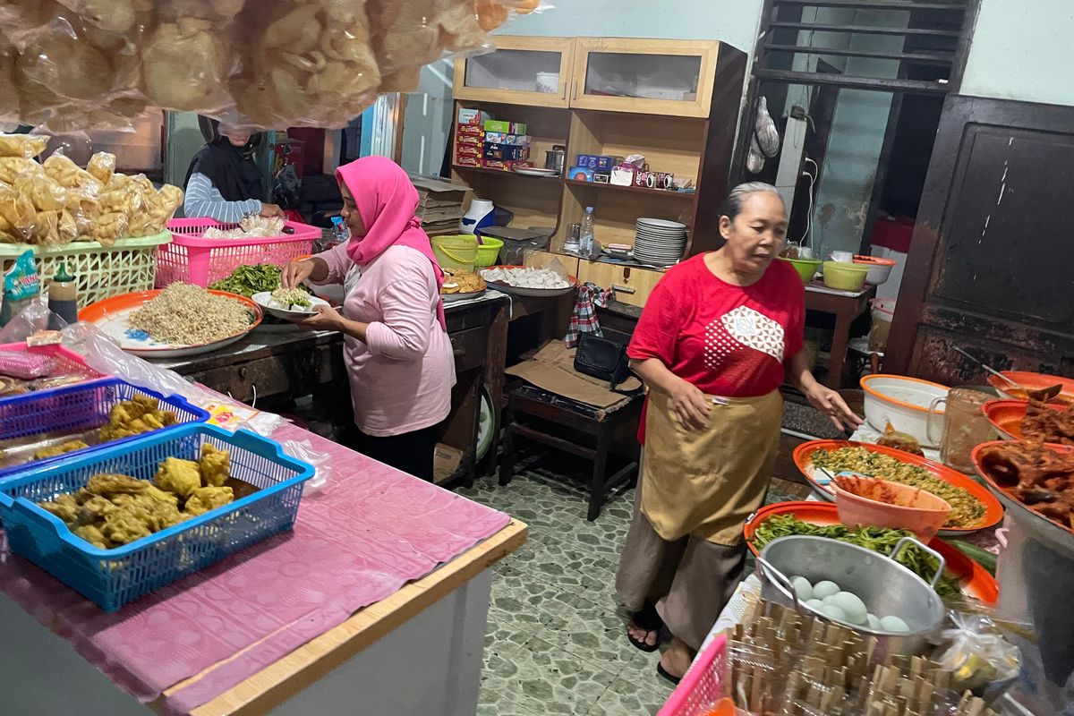 Mengenal Pelecing Kangkung, Makanan Pedas Khas Lombok