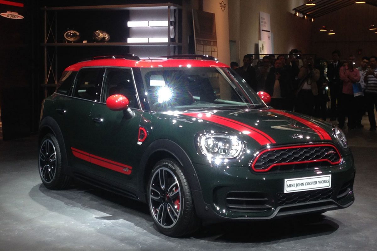 New MINI John Cooper Works (JCW) Countryman.