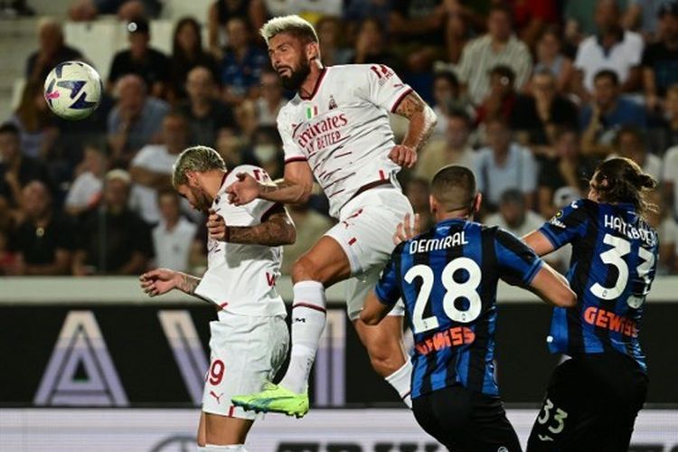 Laga pekan kedua Liga Italia 2022-2023 antara tuan rumah Atalanta dan sang tamu AC Milan di Stadion Gewiss, Senin (22/8/2022) dini hari WIB. Duel Atalanta vs Milan berakhir imbang 1-1.