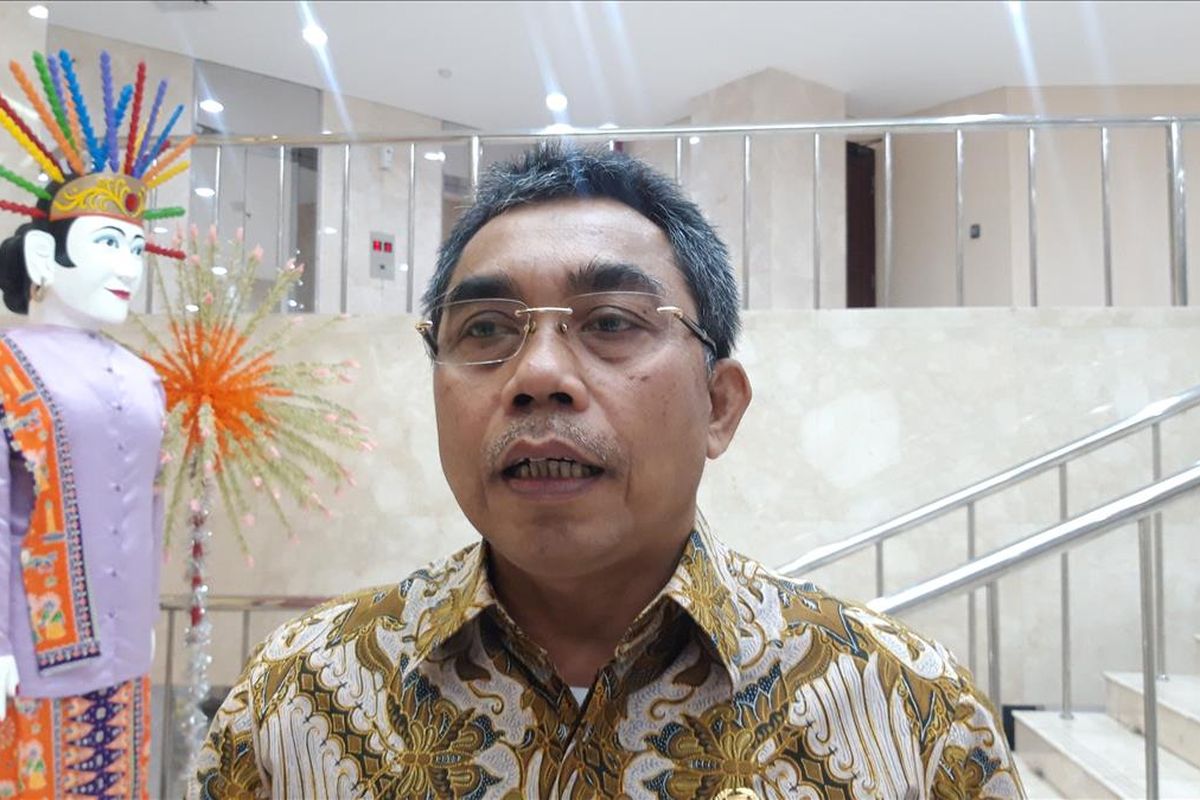 Ketua Fraksi PDIP DPRD DKI Jakarta Gembong Warsono di Gedung DPRD DKI Jakarta, Senin (15/7/2019)