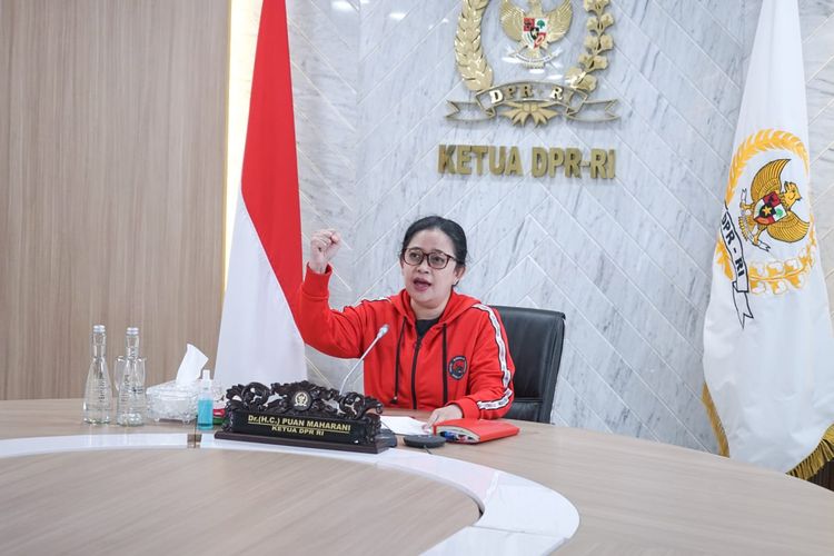 Ketua DPR sekaligus Ketua DPP PDI-P Puan Maharani