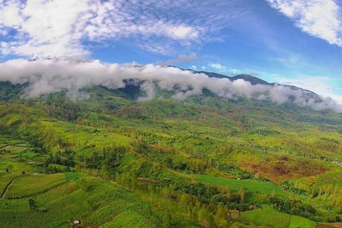 Blangkejeren di Kabupaten Gayo Lues, Aceh, termasuk dalam kawasan Taman Nasional Gunung Leuser.