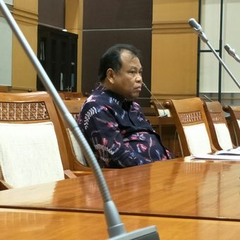 Ketua MK Arief Hidayat di Kompleks Parlemen, Senayan, Jakarta, Rabu (6/12/2017)