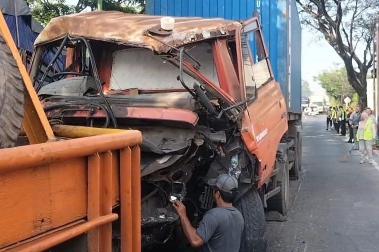 Kecelakaan Maut Truk Tabrak Sejumlah Motor di Pandaan Pasuruan, Korban Tewas Jadi 4 Orang