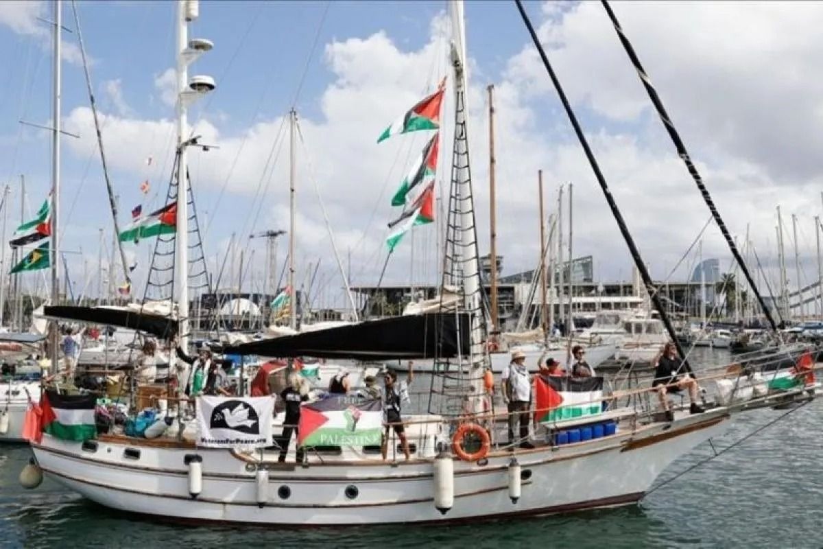 Ilustrasi salah satu kapal bagian dari armada Global Sumud Flotilla (GSF) menuju Jalur Gaza untuk menerabas blokade Israel.