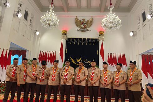 Jokowi Kukuhkan Budi Waseso Jadi Ketua Kwartir Nasional Gerakan Pramuka di Istana Negara