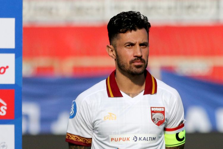 Pemain sekaligus kapten Borneo FC di Liga 1 2024-2025 Stefano Lilipaly. 