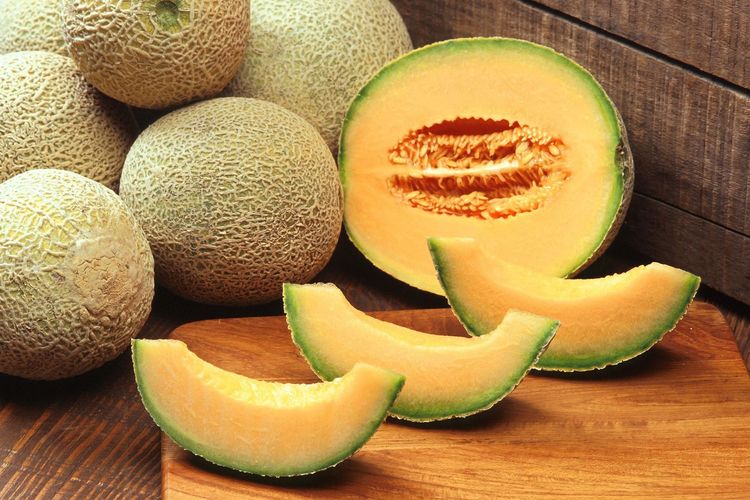 Ilustrasi melon. Meski kaya manfaat, buah melon juga mengandung efek samping jika dikonsumsi terlalu banyak.
