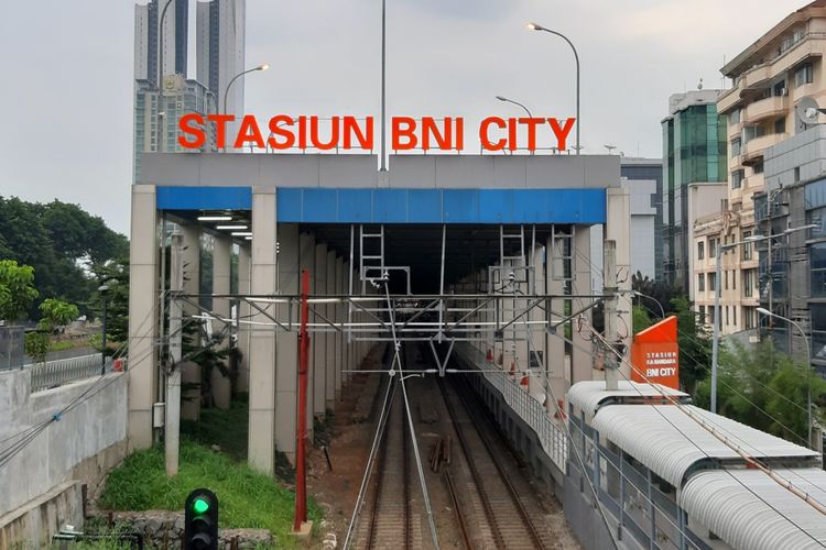 Stasiun BNI City, di Dukuh Atas, Jakarta Pusat, Kamis (19/11/2020). Stasiun yang juga biasa disebut Stasiun Sudirman Baru.