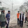 Jembatan Kajar Kuning Tertimbun Material Semeru, Khofifah: Bisa Dilewati jika Segera Dibersihkan