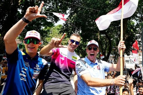 Jelang MotoGP Indonesia, Para Pebalap Diajak Pawai Keliling Mataram