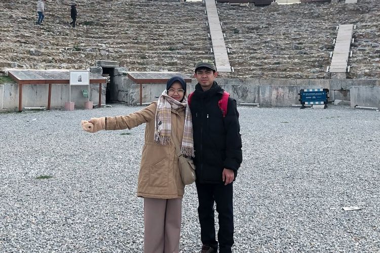 Kuat Bukan Berarti Harus Sendiri, Refleksi Perempuan Tangguh Masa Kini