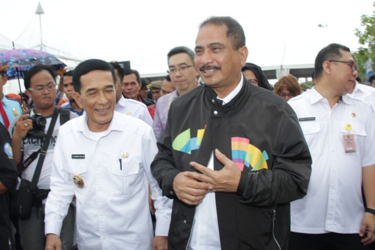 Menteri Pariwisata Arif Yahya bersama PJS Walikota Palembang Ahmad Najib