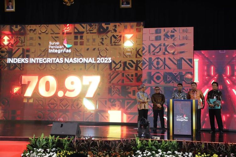 Peluncuran Hasil Survei Penilaian Integritas (SPI) 2023 di Jakarta, Jumat (26/1/2024).
