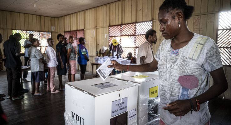 Pemilu 2024: Pembuktian Lembaga Survei