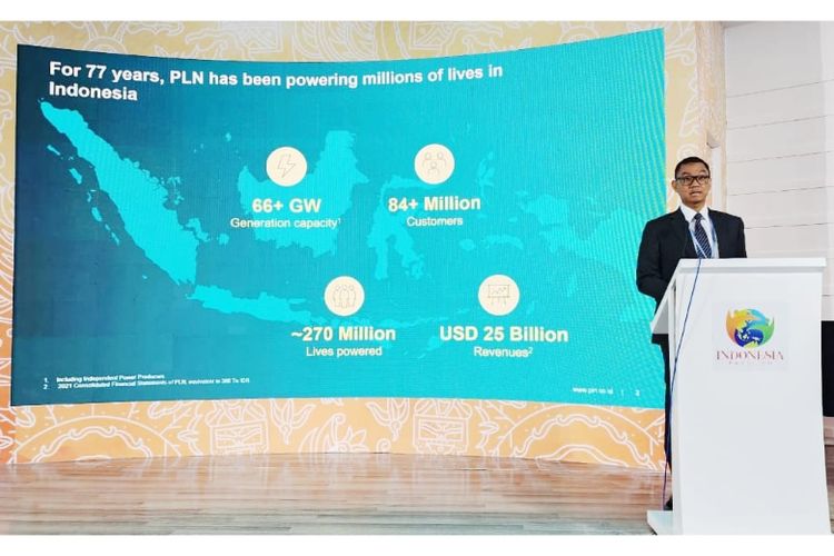 Direktur Utama PLN Darmawan Prasodjo dalam agenda Decarbonizing Energy Sector for Net Zero Indonesia Pavillion di COP 27 yang digelar di Sharm El-Sheikh, Mesir, Senin (7/11/2022) 

