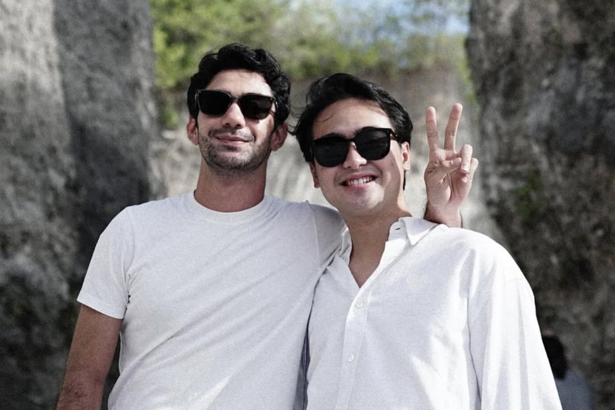 Arya Ibrahim sudah menjadi manajer Reza Rahadian sejak 2011.