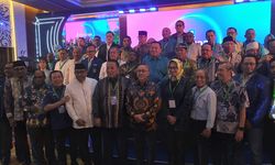 Bertemu Calon-calon Kepala Daerah, Zulhas Minta Mereka Tiru Semangat Jokowi dan Prabowo