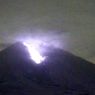 Gunung Semeru Erupsi, Luncurkan Lava Pijar Sejauh 2 Km ke Besuk Kobokan
