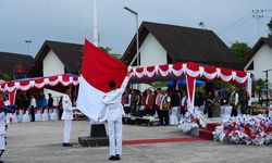 PLBN Badau Gelar Upacara HUT Ke-81 RI, Perkuat Semangat Persatuan di Perbatasan