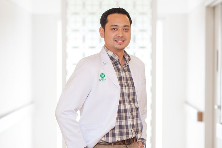 dr. Muhammad Fadli, Sp.OG
Dokter Spesialis Kebidanan dan Kandungan 
RS Pondok Indah ? Pondok Indah