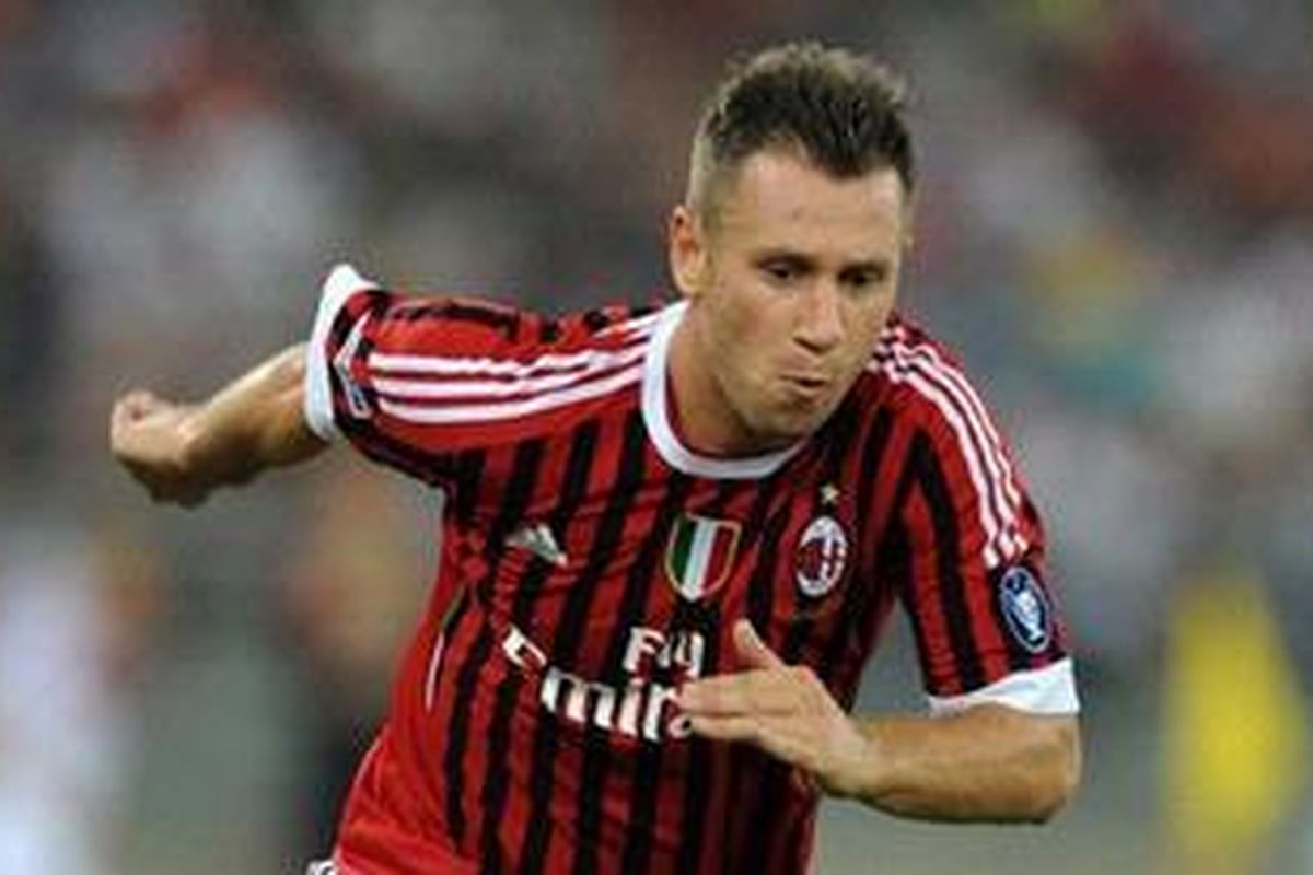 Striker AC Milan, Antonio Cassano, sudah sembuh dan siap bermain lagi.