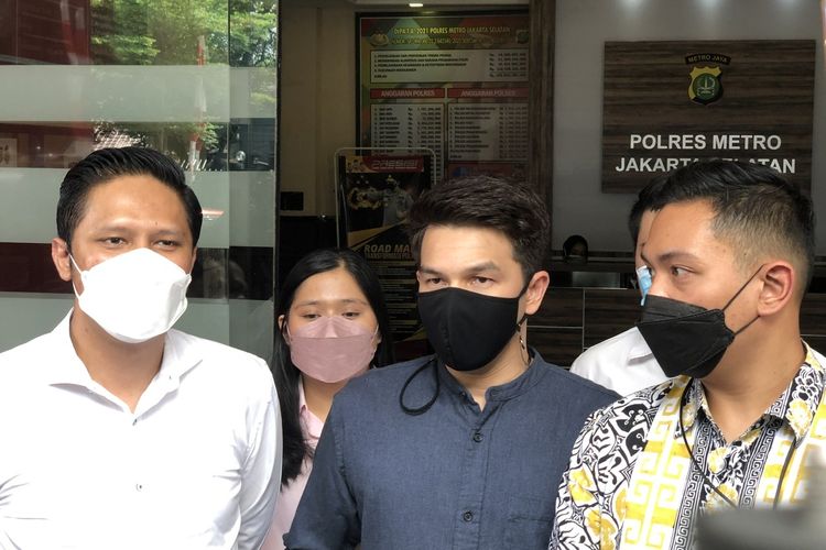 Jonathan Frizzy saat ditemui di Polres Metro Jakarta Selatan, Senin (6/9/2021). 
