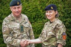 Kali Pertama dalam Sejarah, Angkatan Darat Inggris Miliki Jenderal Wanita