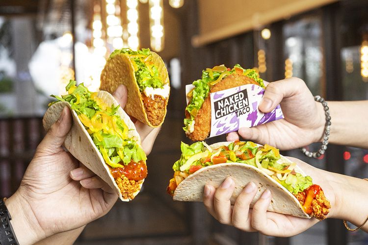 Naked Chicken Taco Bell, salah satu menu yang tersedia di gerai kedua Taco Bell Indonesia. 