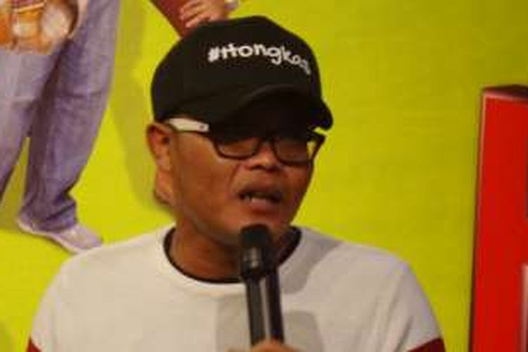 Artis komedian Sule menghadiri syukuran film Hongkong Kasarung, di Pong Me, Senopati, Jakarta Selatan, Sabtu (2/7/2016).