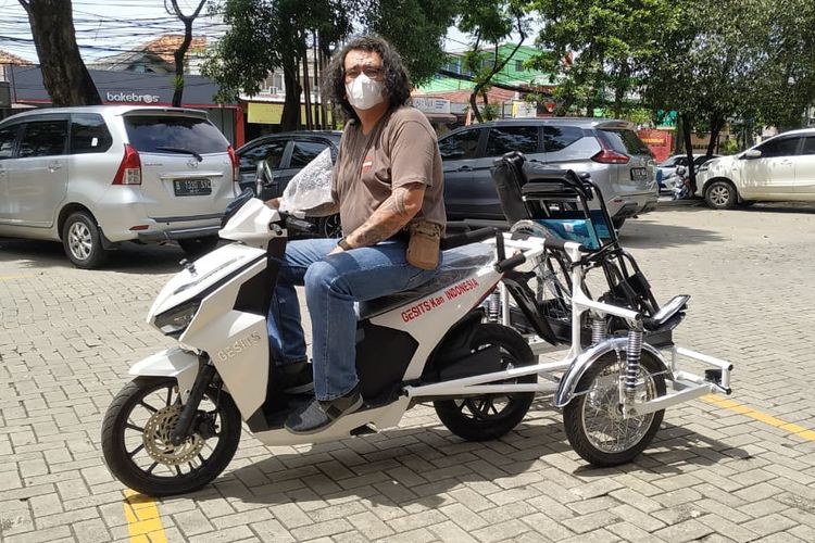 Ray Goller inisiator Gesits trike tambahan buat difabel