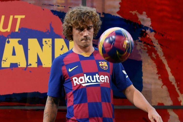 Antoine Griezmann diperkenalkan sebagai pemain baru Barcelona di Camp Nou, 14 Juli 2019. 