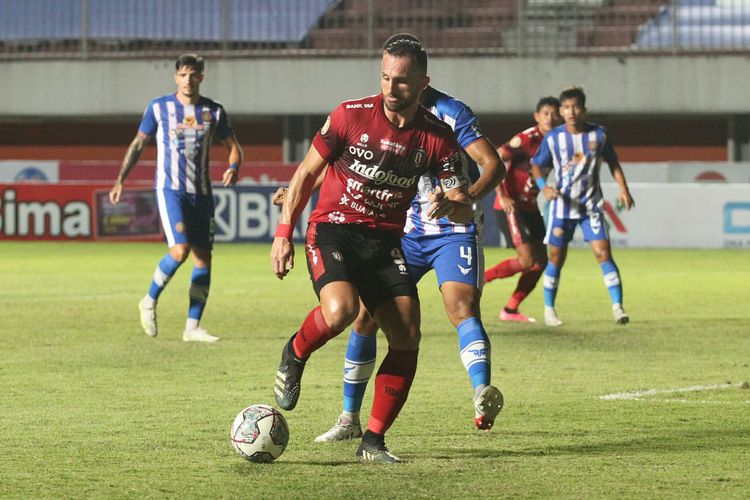 Pertandingan pekan ke-14 Liga 1 2021-2022 antara Bali United dan Persiraja Banda Aceh di Stadion Maguwoharjo, Sleman, Yogyakarta, Selasa (30/11/2021) malam WIB.