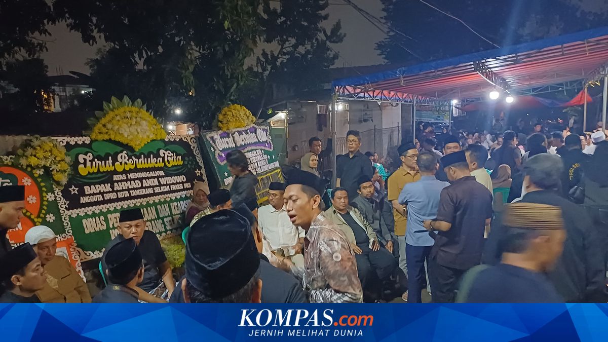 Rumah Duka Anggota DPRD Tangsel Andi Wibowo Dipenuhi Pelayat, Karangan Bunga Berjejer