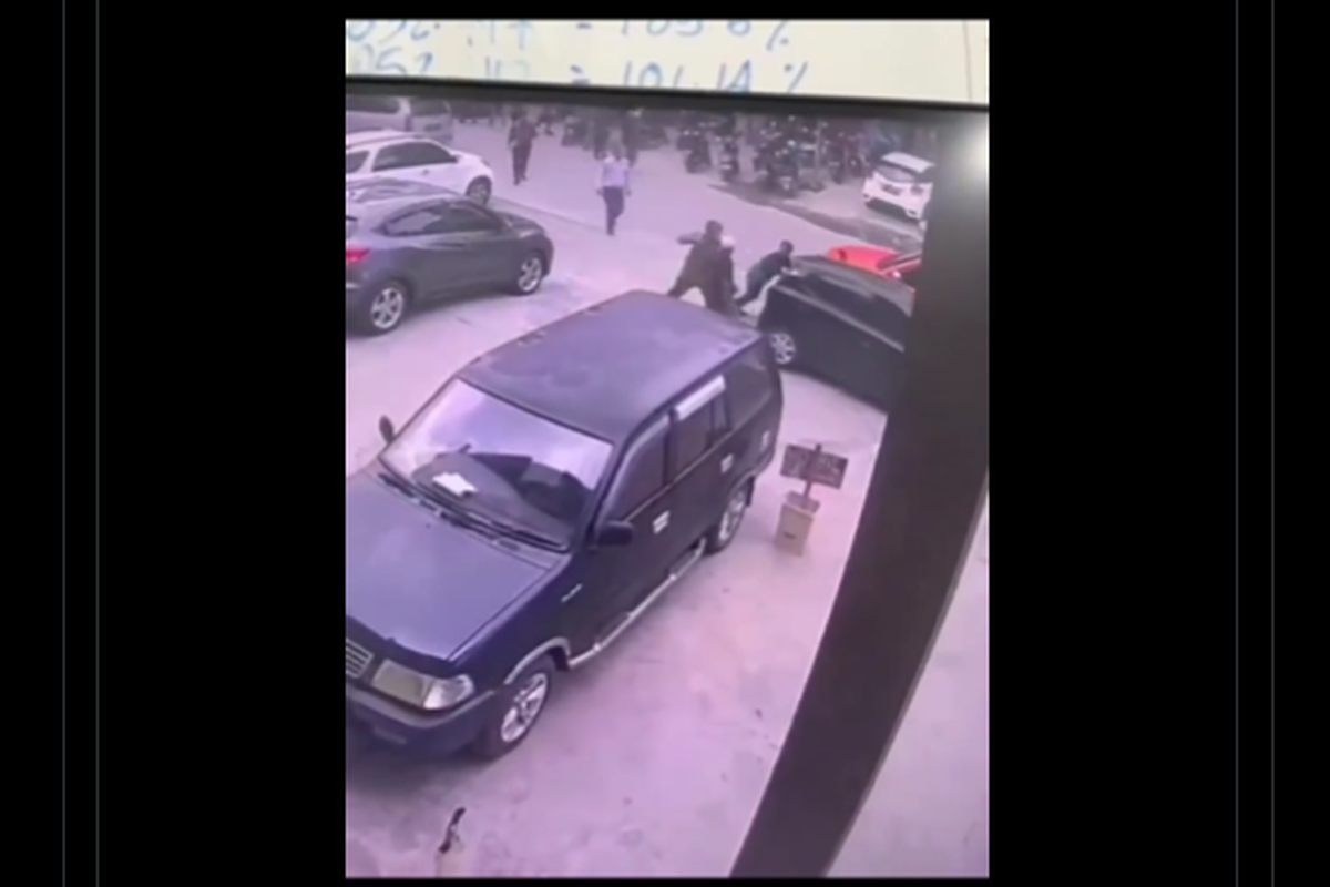 Video viral anak anggota DPRD Wajo pukuli tukang parkir