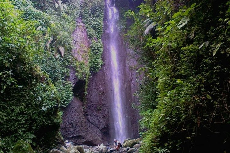 Salah satu air terjun di Curug Nangka, Bogor 