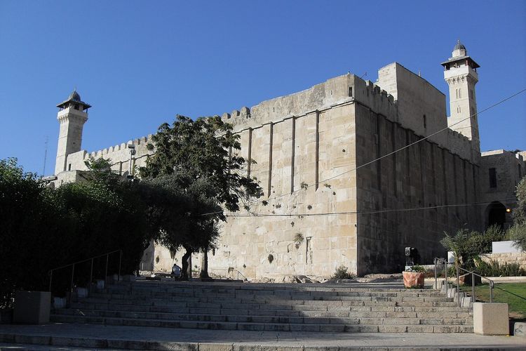 Israel Cabut Wewenang Palestina atas Masjid Ibrahimi di Tepi Barat