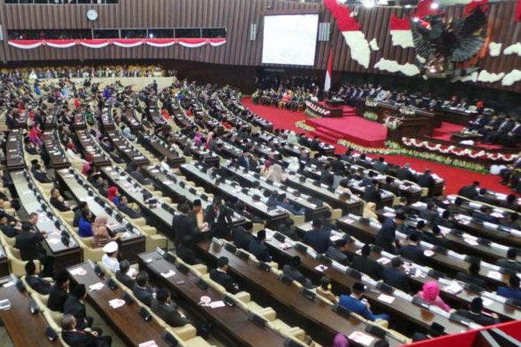  Sidang Paripurna MPR 2016 di Kompleks Parlemen, Senayan, Jakarta,  Selasa (16/8/2016).