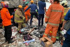 Polda Metro: 2 Orang Meninggal dalam Insiden Bangunan Ambruk di Johar Baru