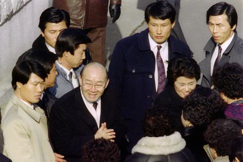 Istri Mendiang Diktator Korea Selatan, Chun Doo-hwan, Minta Maaf atas Perbuatan Suaminya