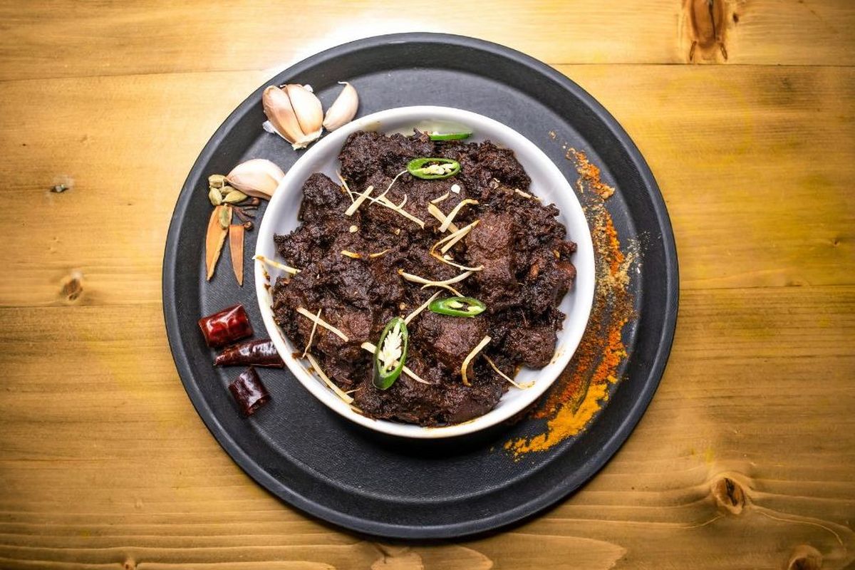 Rendang, Menu Wajib Lebaran, Pernah Masuk 50 Hidangan Terlezat Dunia