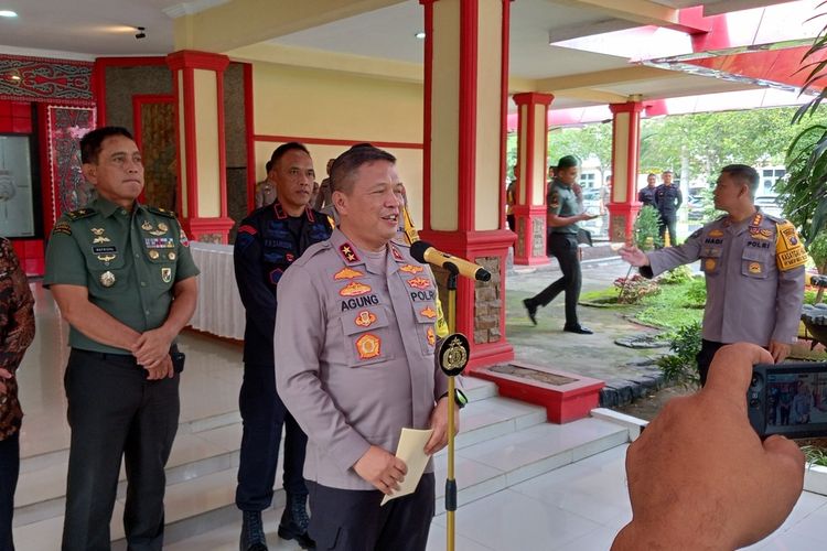 Kapolda Sumut, Irjen Pol Agung Imam Setya Effendi menyebut lima mayat yang ditemukan di kampus Universitas Prima Indonesia (UNPRI) Medan pada Selasa (12/12/2023) merupakan kadaver yang diperoleh secara legal, Kamis (14/12/2023).