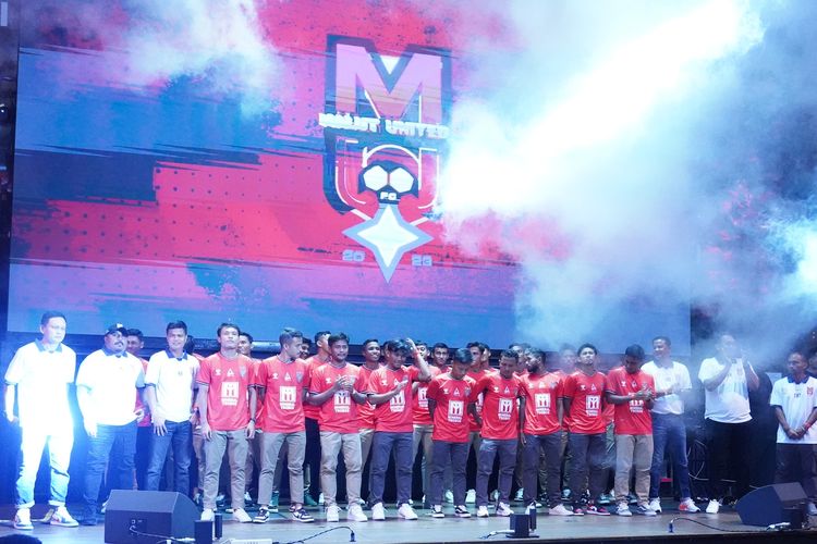 Skuad Malut United diperkenalkan di Senayan, Jakarta, pada Jumat (1/9/2023). 
