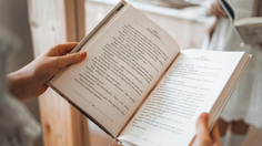 Pelajar di Malaysia Dapat Rp 956.000 untuk Beli Buku, Indonesia Kapan?