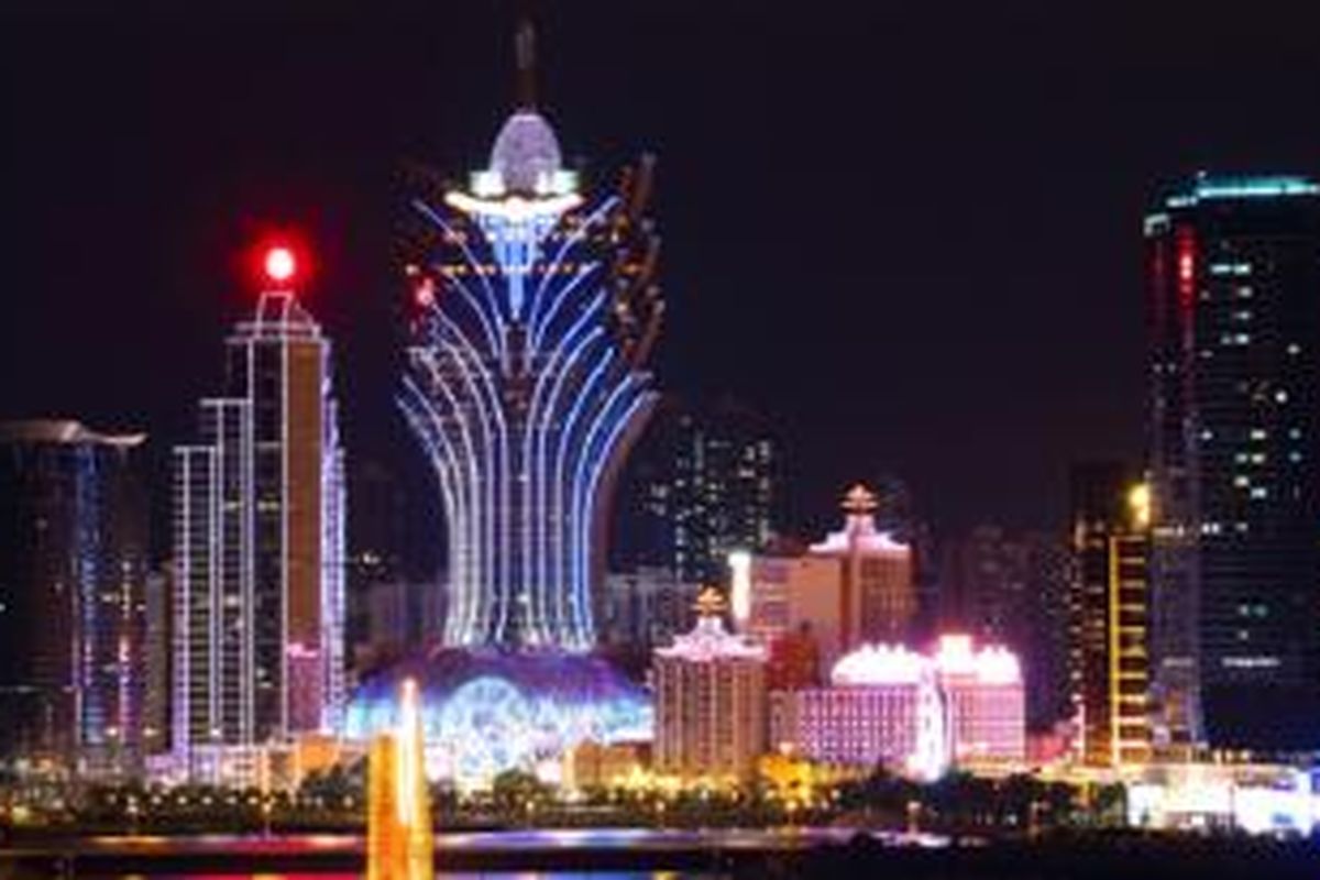 Macau merupakan kontributor terbesar terhadap bisnis perjudian dunia, mengalahkan Las Vegas.